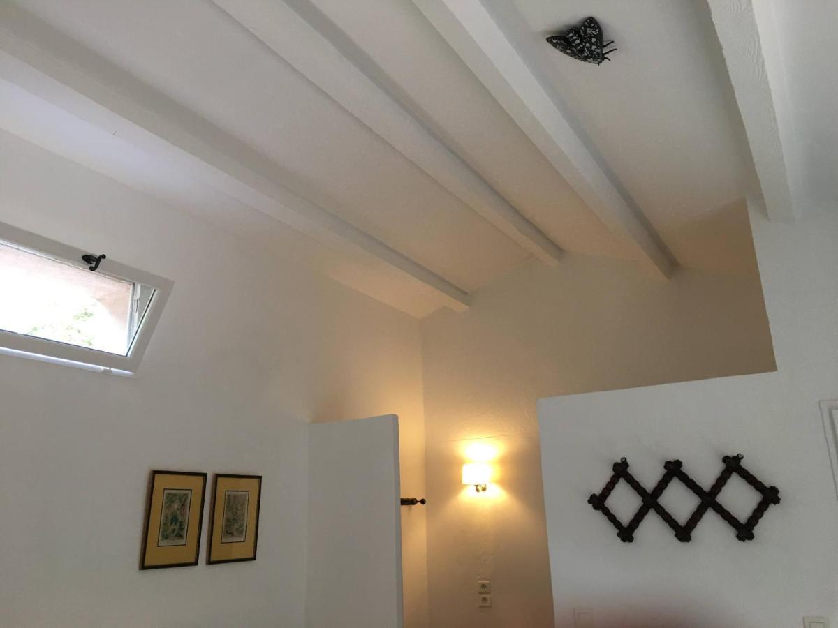 La Bergerie Pradel Bed & Breakfast Le Beaucet Exterior photo